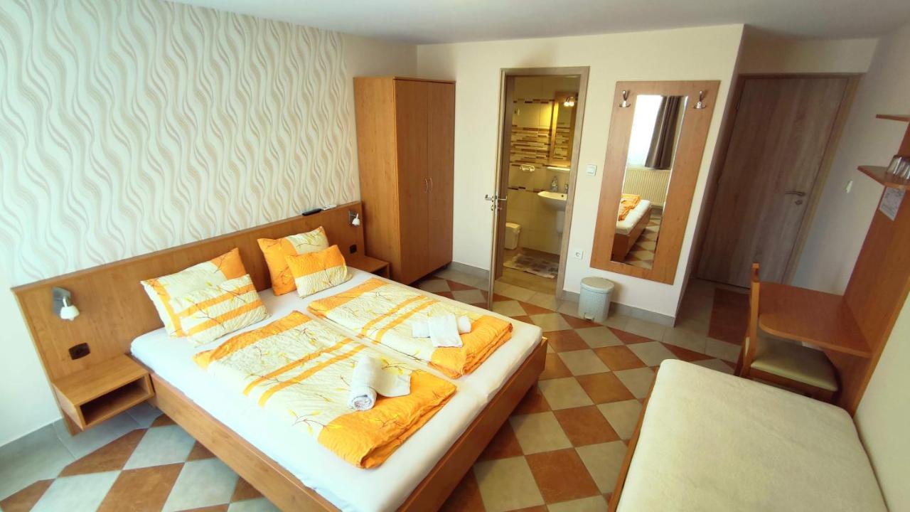 Green Guesthouse Balatonfuered Zewnętrze zdjęcie