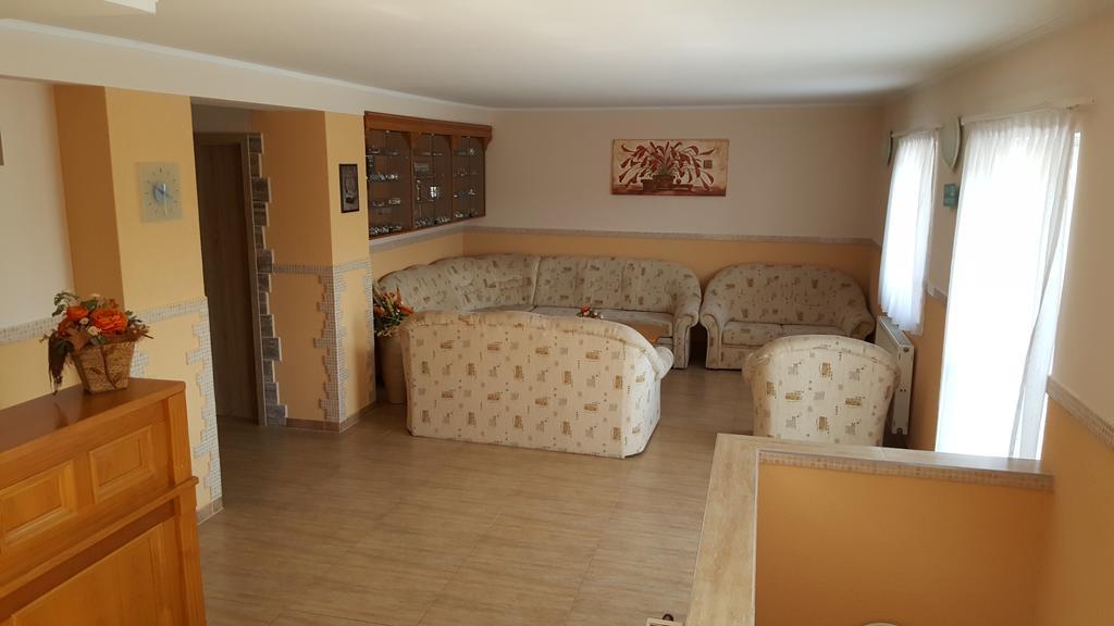 Green Guesthouse Balatonfuered Zewnętrze zdjęcie